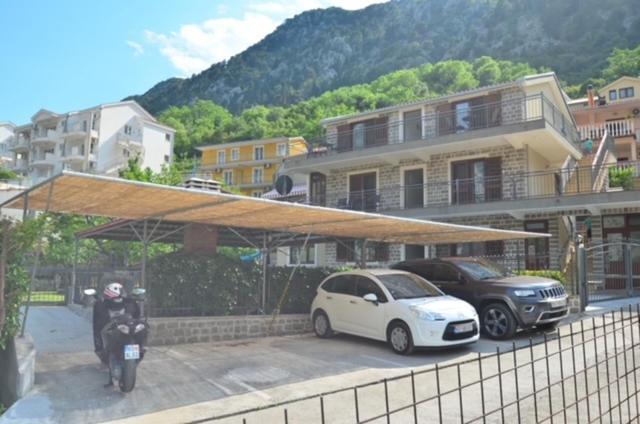 Nikola Lux Apartments Muo Экстерьер фото
