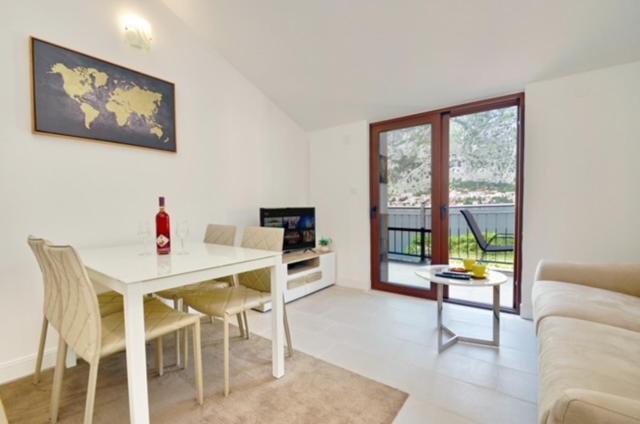 Nikola Lux Apartments Muo Экстерьер фото