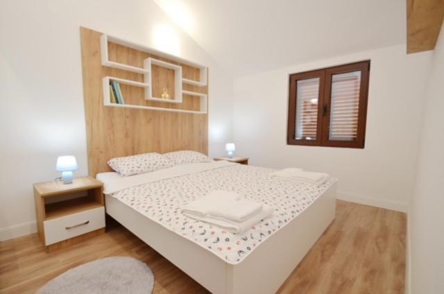 Nikola Lux Apartments Muo Экстерьер фото